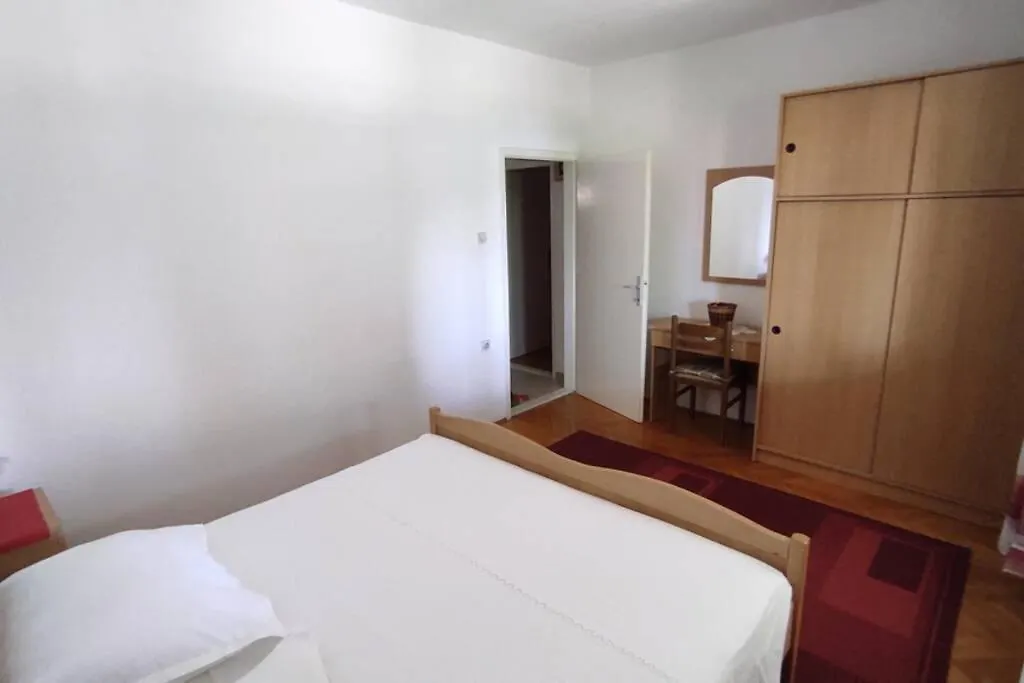 Mlada Apartment & Private Parking Trogir 0*,  Croatia