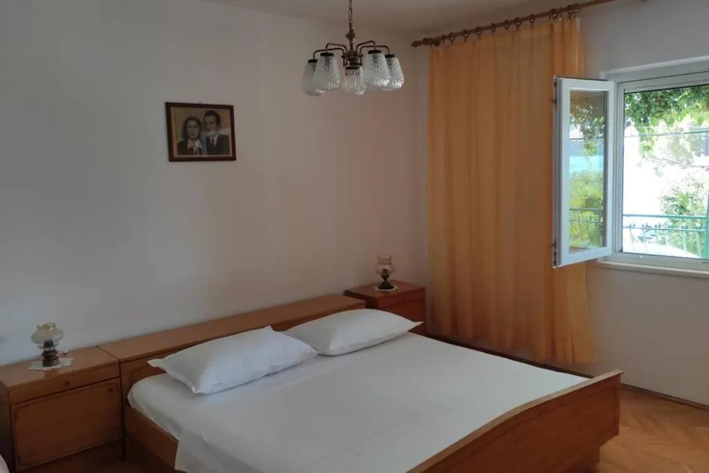 Mlada Apartment & Private Parking Trogir Croatia